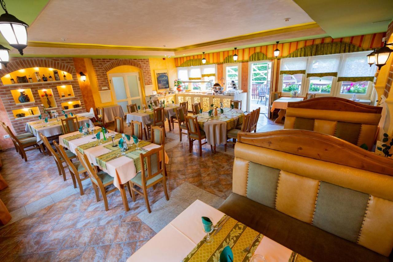 Alfa Hotel & Wellness Miskolctapolca מראה חיצוני תמונה