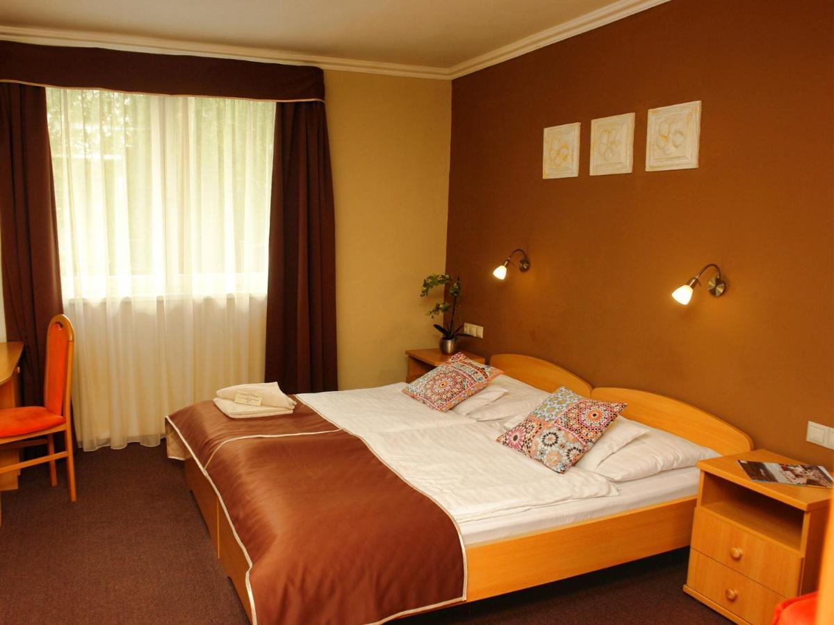 Alfa Hotel & Wellness Miskolctapolca מראה חיצוני תמונה