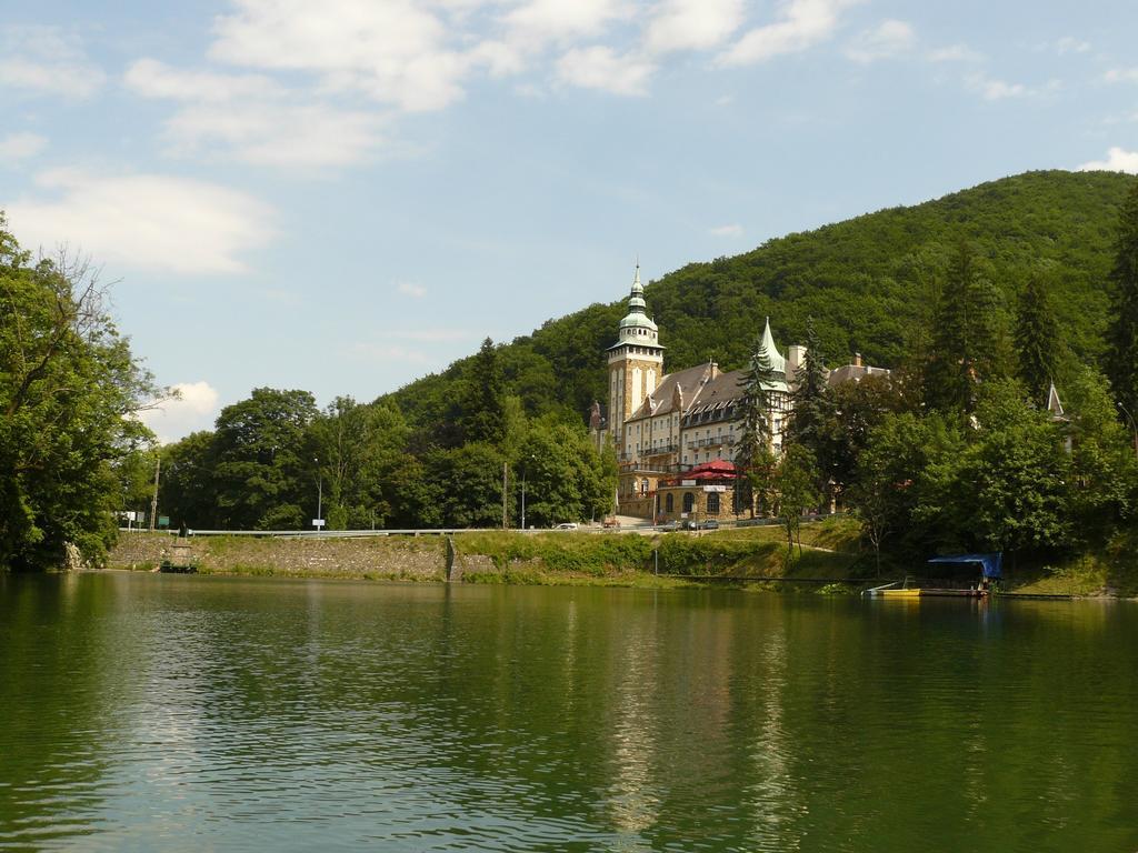 Alfa Hotel & Wellness Miskolctapolca מראה חיצוני תמונה