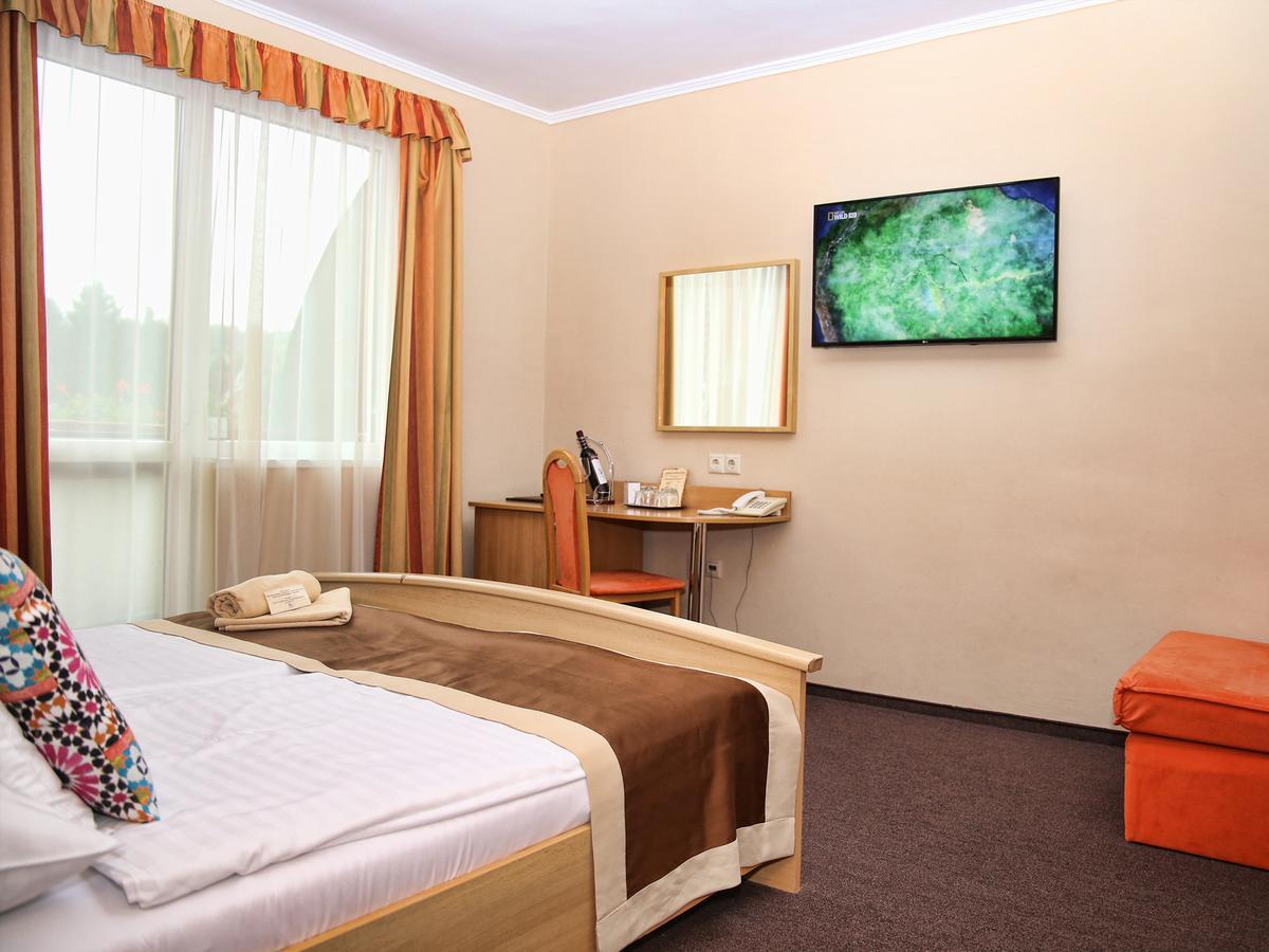 Alfa Hotel & Wellness Miskolctapolca מראה חיצוני תמונה